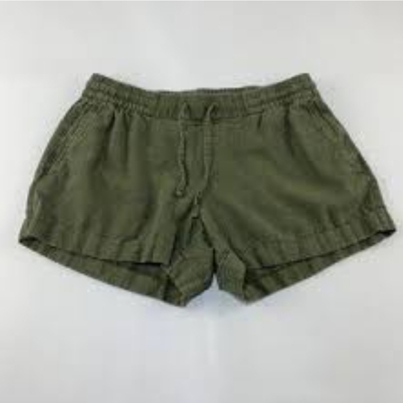 Old Navy Hunter Green Linen & Rayon Shorts Size XS - Picture 2 of 5